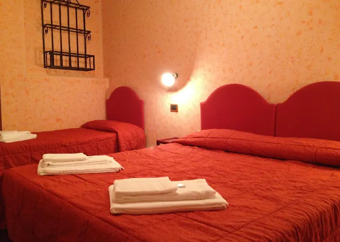 Hotel I Pionieri